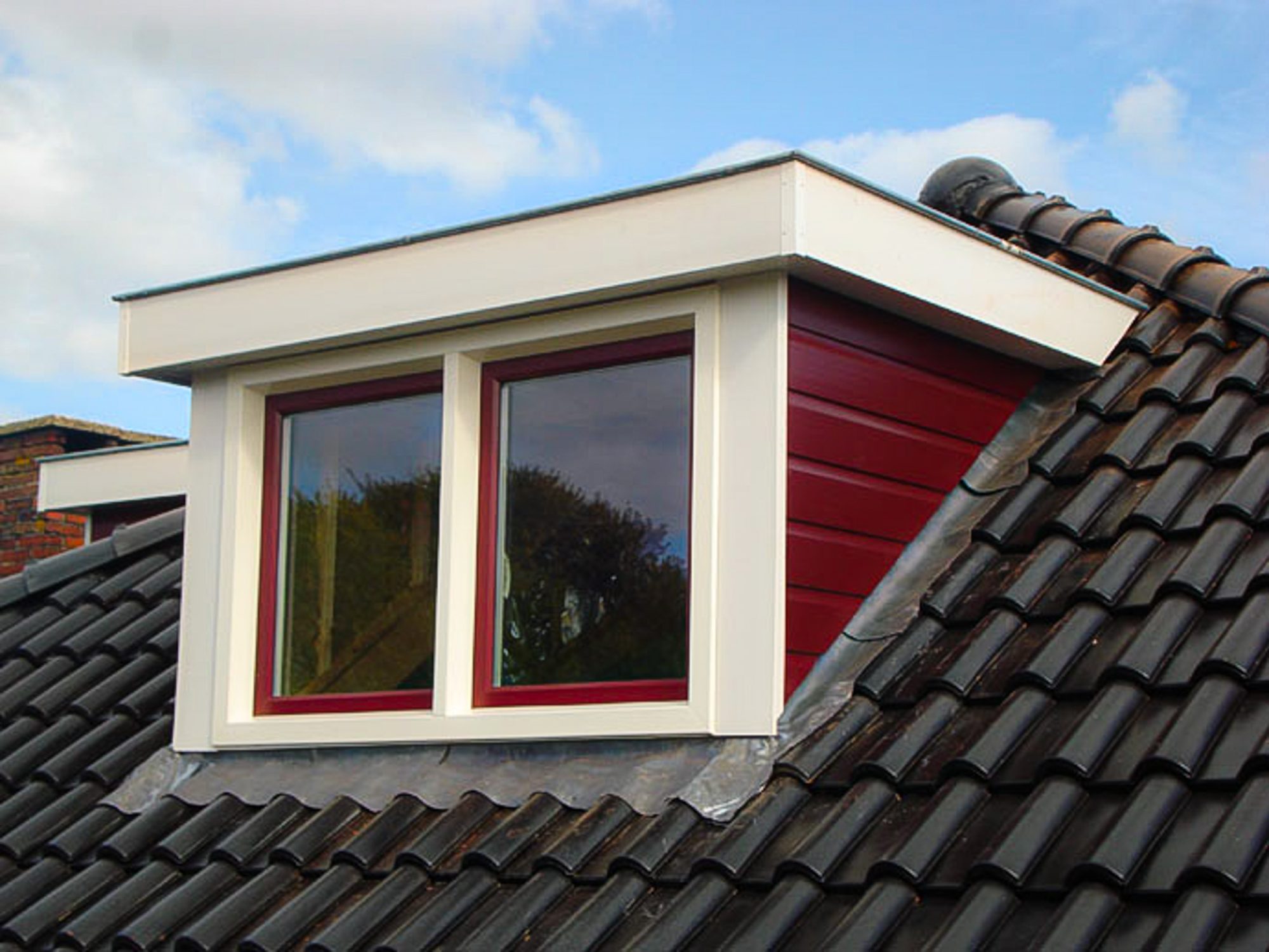 vinyplus_wit_rood_1-2